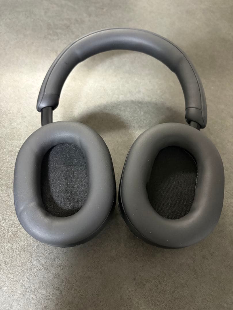 SONY WH-1000XM5 ワイヤレスヘッドホン ブラック ケース付き