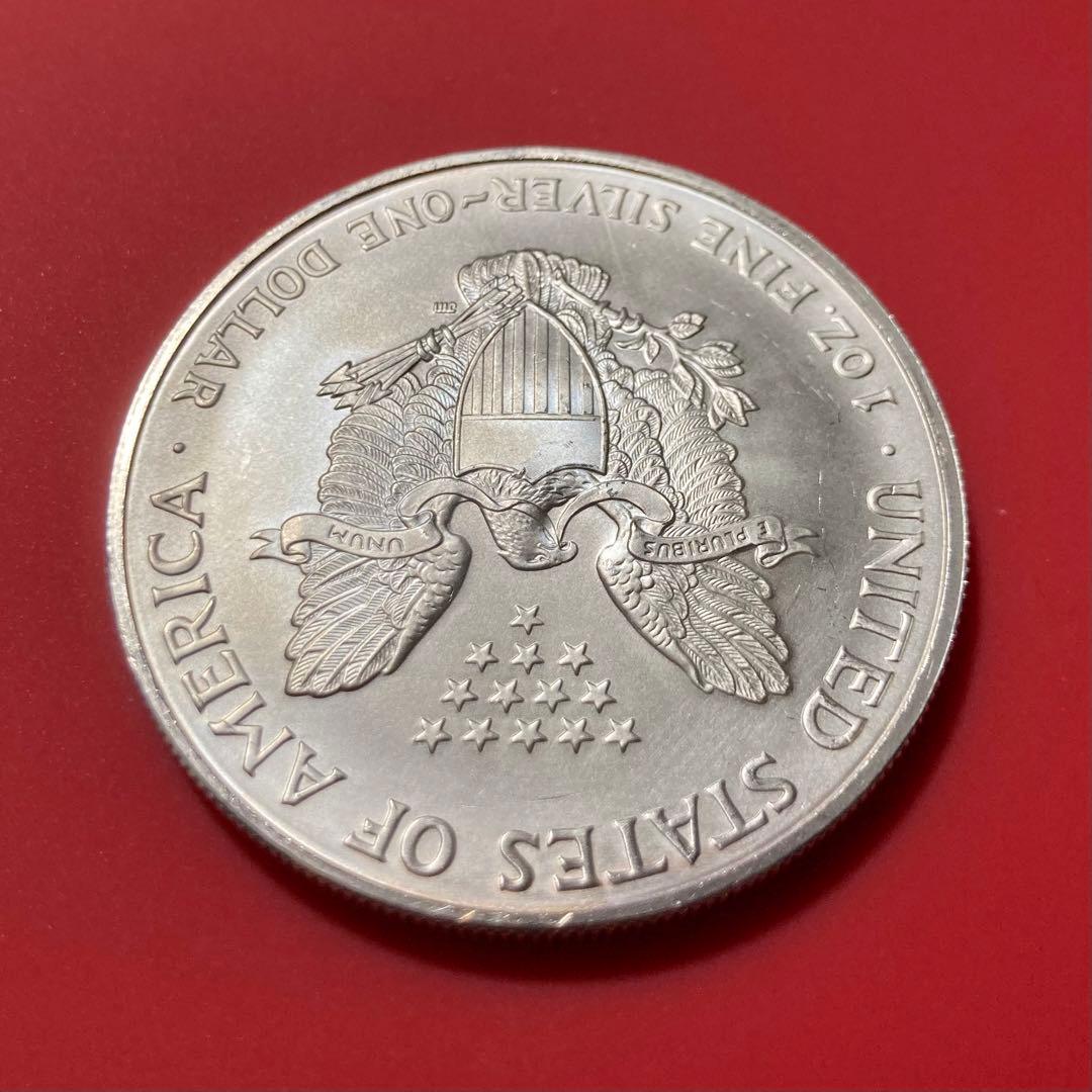 アメリカ　イーグル銀貨　1オンス　31.2g　2005　ケース付