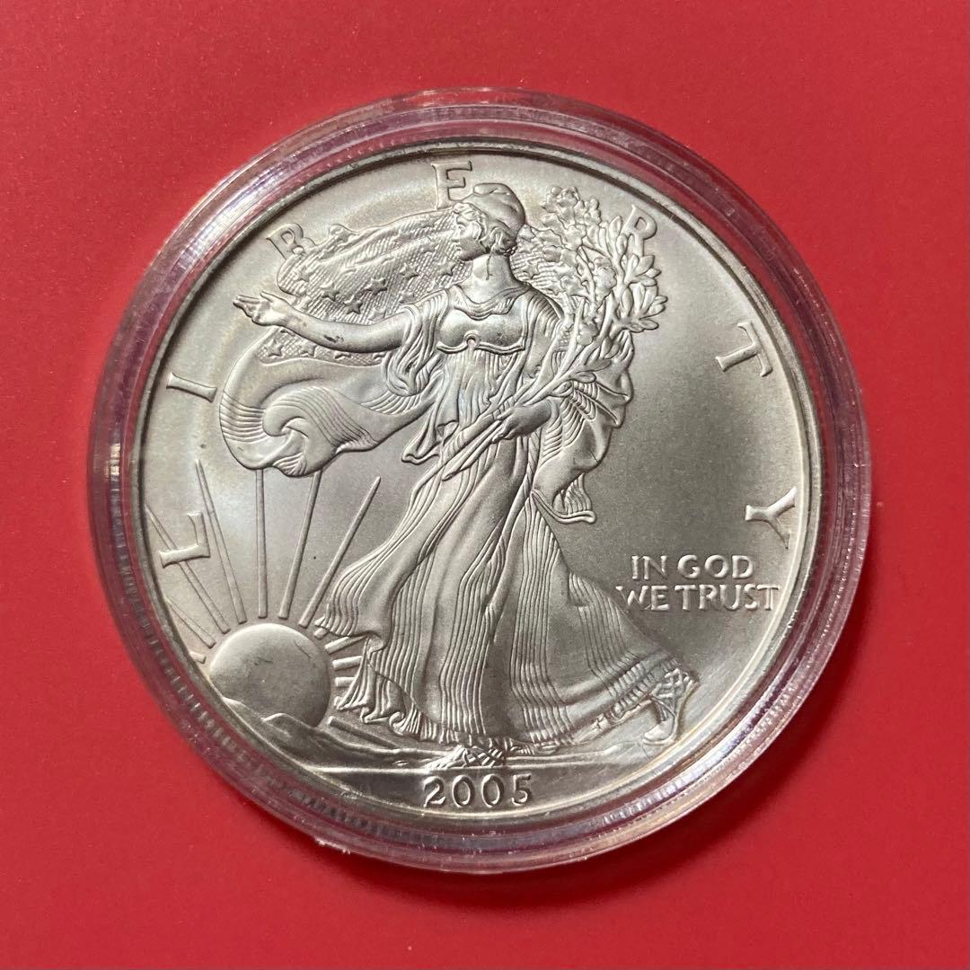 アメリカ　イーグル銀貨　1オンス　31.2g　2005　ケース付