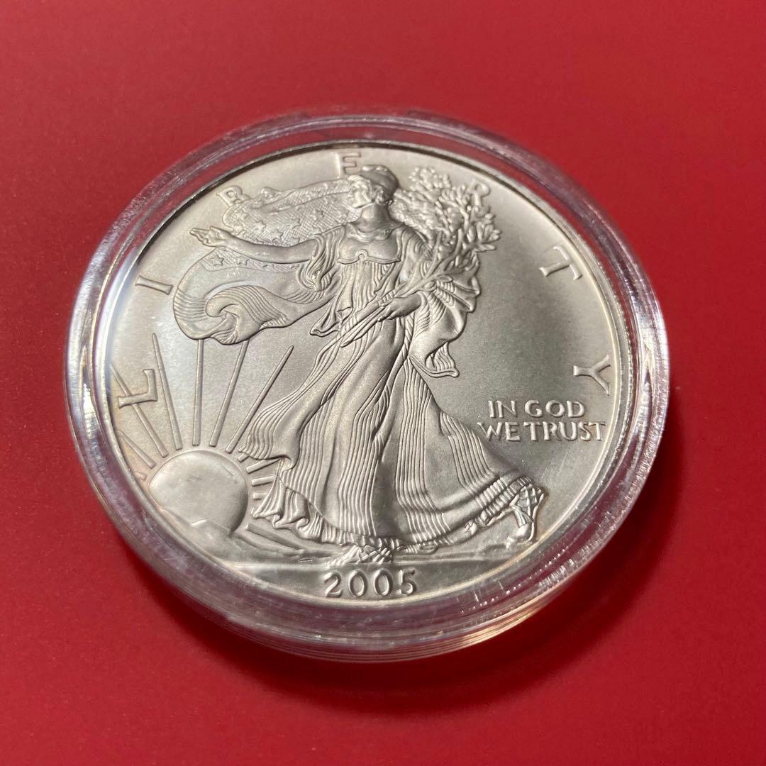 アメリカ　イーグル銀貨　1オンス　31.2g　2005　ケース付