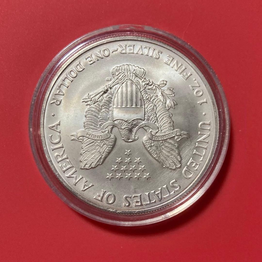 アメリカ　イーグル銀貨　1オンス　31.2g　2005　ケース付