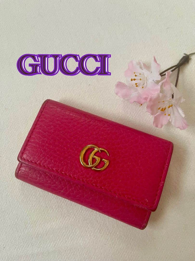 GUCCI GG マーモント　レザー 6連キーケース フューシャピンク系