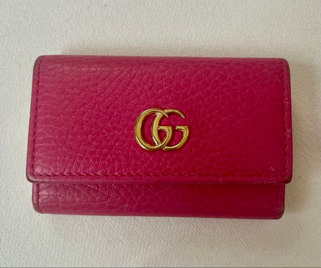 GUCCI GG マーモント　レザー 6連キーケース フューシャピンク系