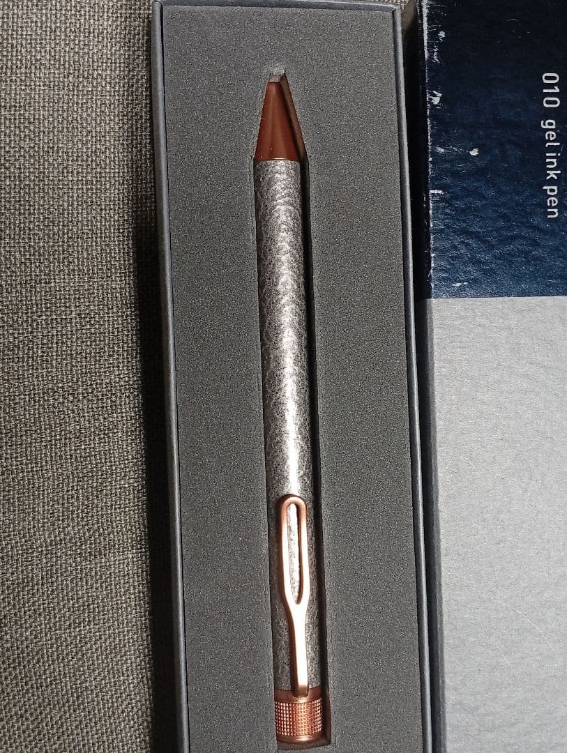 サクラクラフトラボ010 gel ink pen