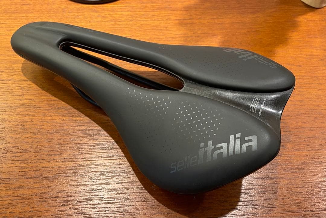 Selle Italia サドル　NOVUS BOOST EVO