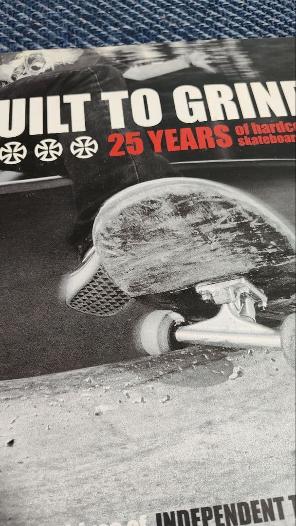 洋書 BUILT TO GRIND 25 YEARS independent