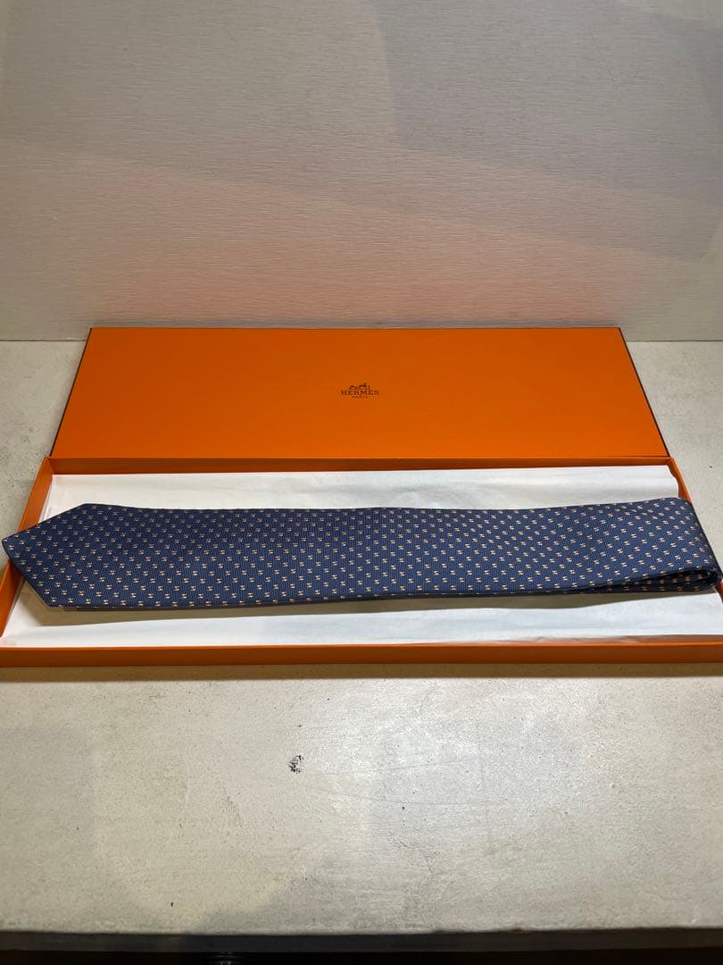 【新品未使用】HERMES ネイビー H総柄ネクタイ シルク100% 成人式向け