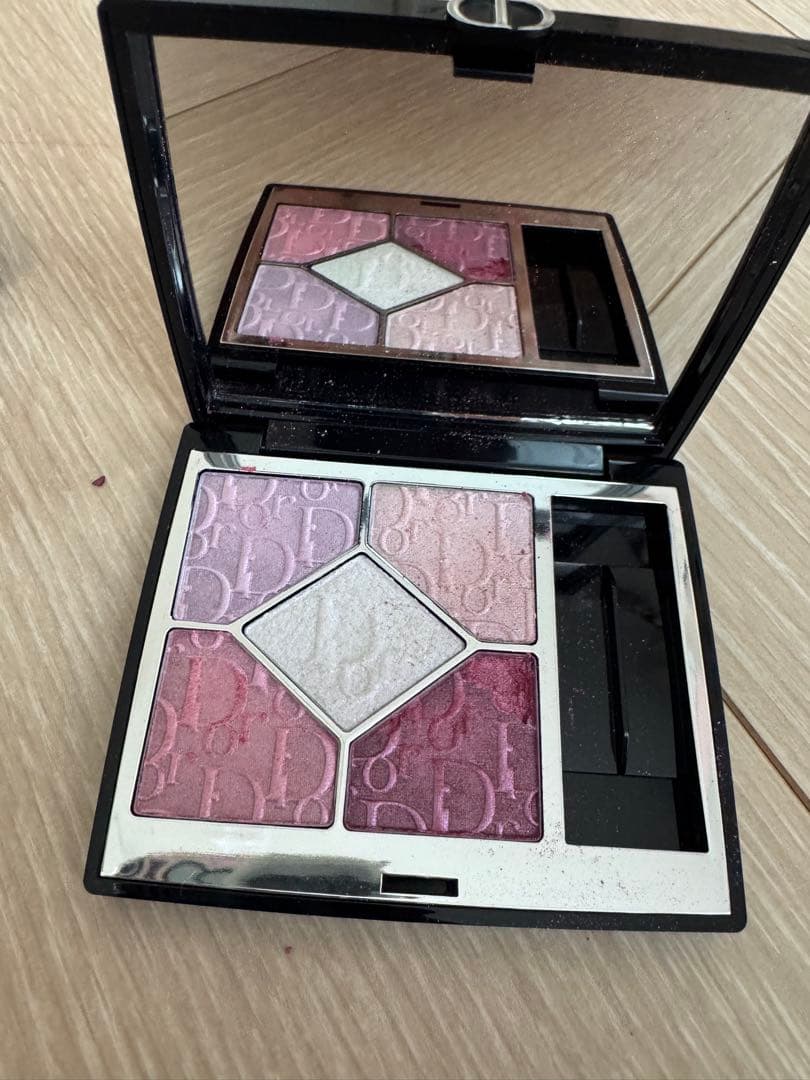Dior アイシャドウパレット パープル系