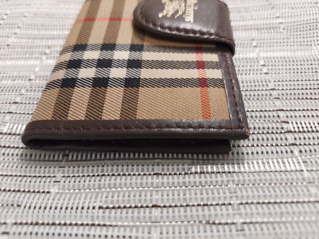 Burberry ノバチェック　レザー　４連キーケース　極美品