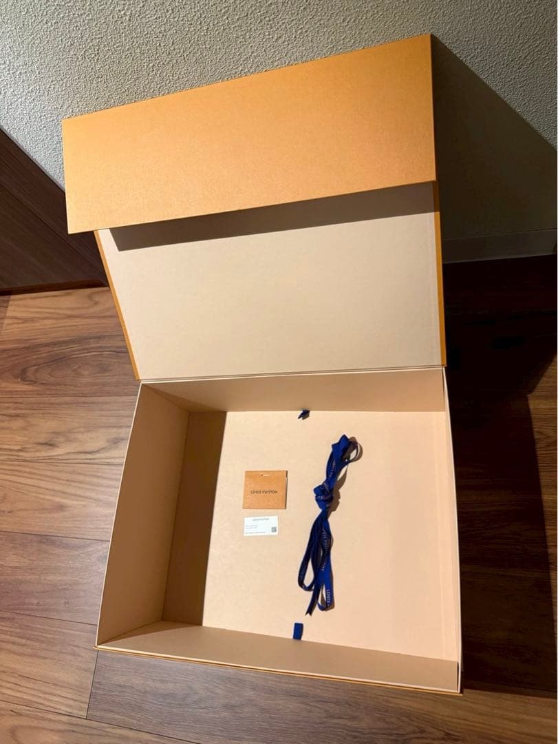 LOUIS VUITTON ルイヴィトン 空箱 リボン付き 大サイズ 正規品
