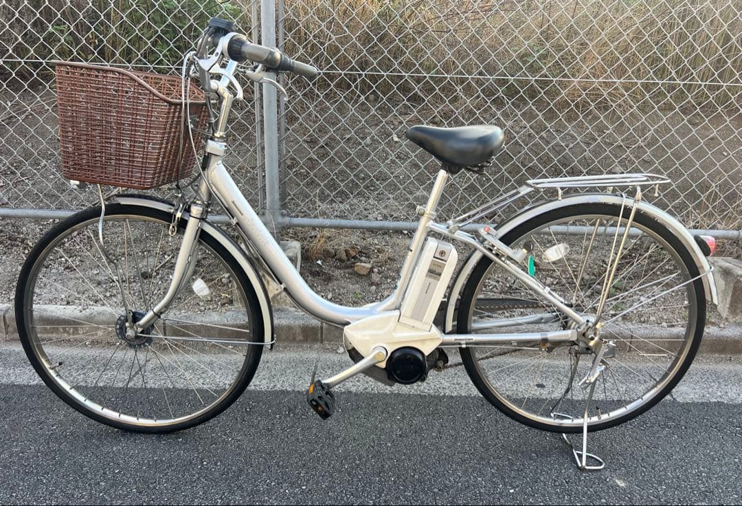 ブリジストンアシスタ電動アシスト自転車26インチ　関東圏配送可能　26