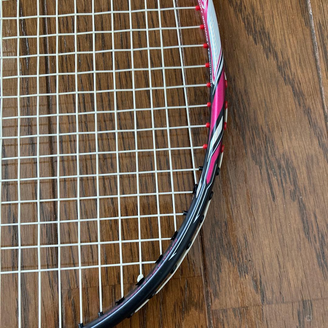 Wilson Recon P3600 バドミントンラケット 5U5G