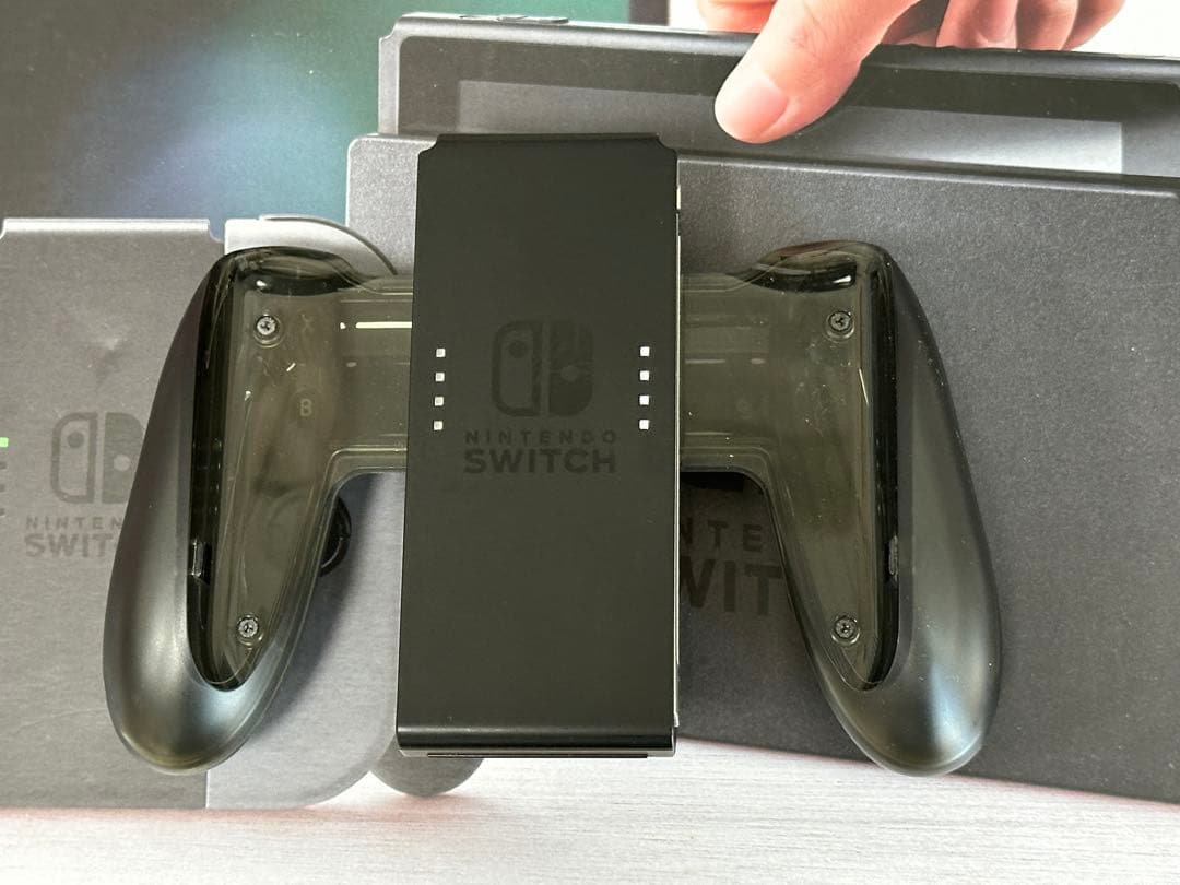 Nintendo Switch本体、グレー、元箱付き