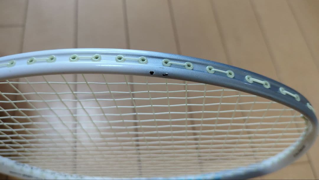 【値下げ】YONEX バドミントンラケット(専用ケース付き)