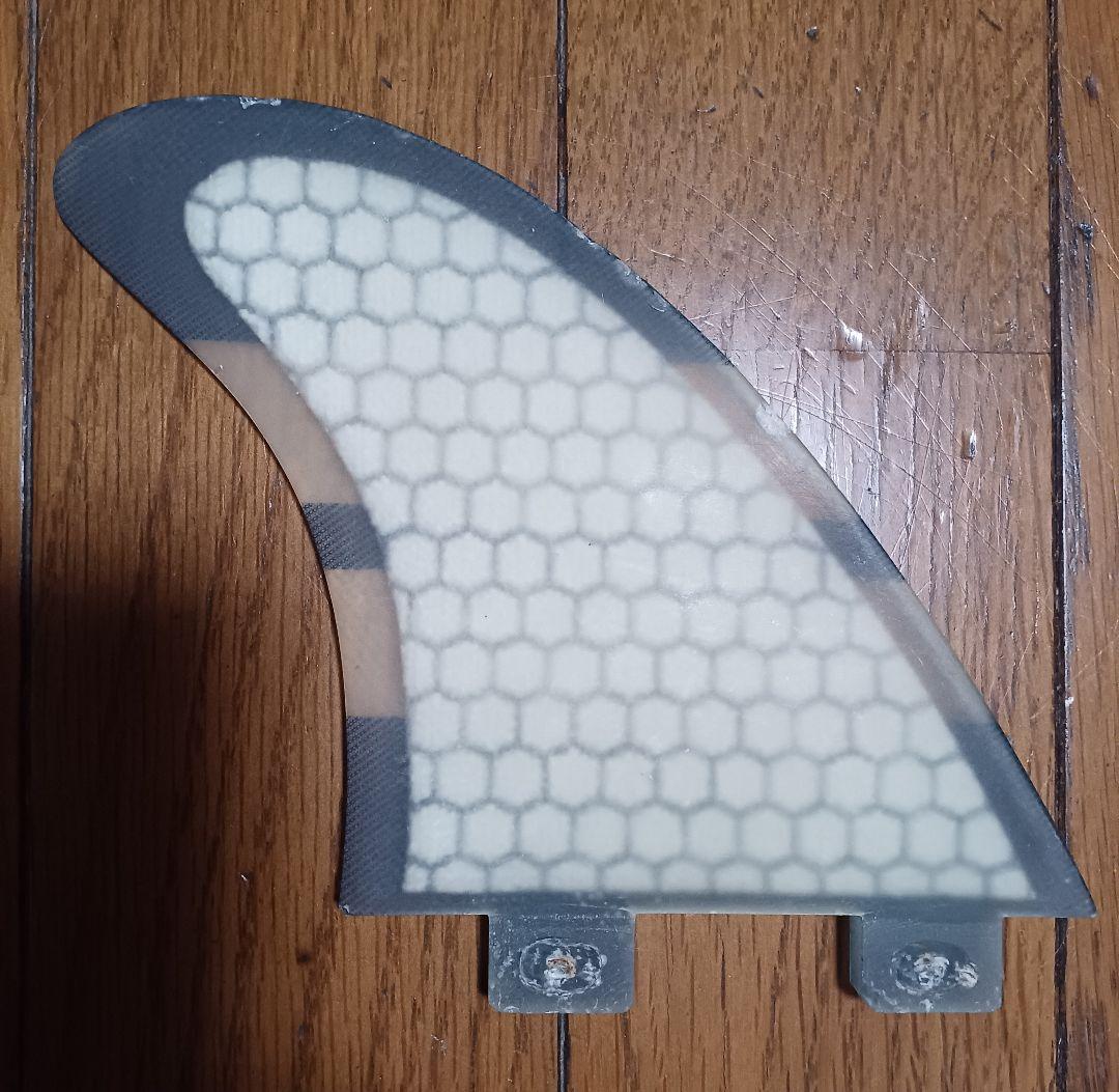 FCS V2　サーフボードフィン　トライフィン　ケリースレーター