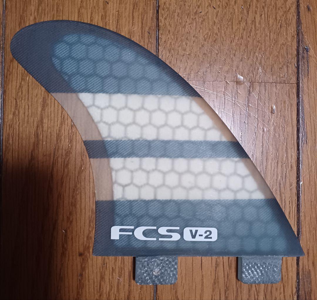 FCS V2　サーフボードフィン　トライフィン　ケリースレーター