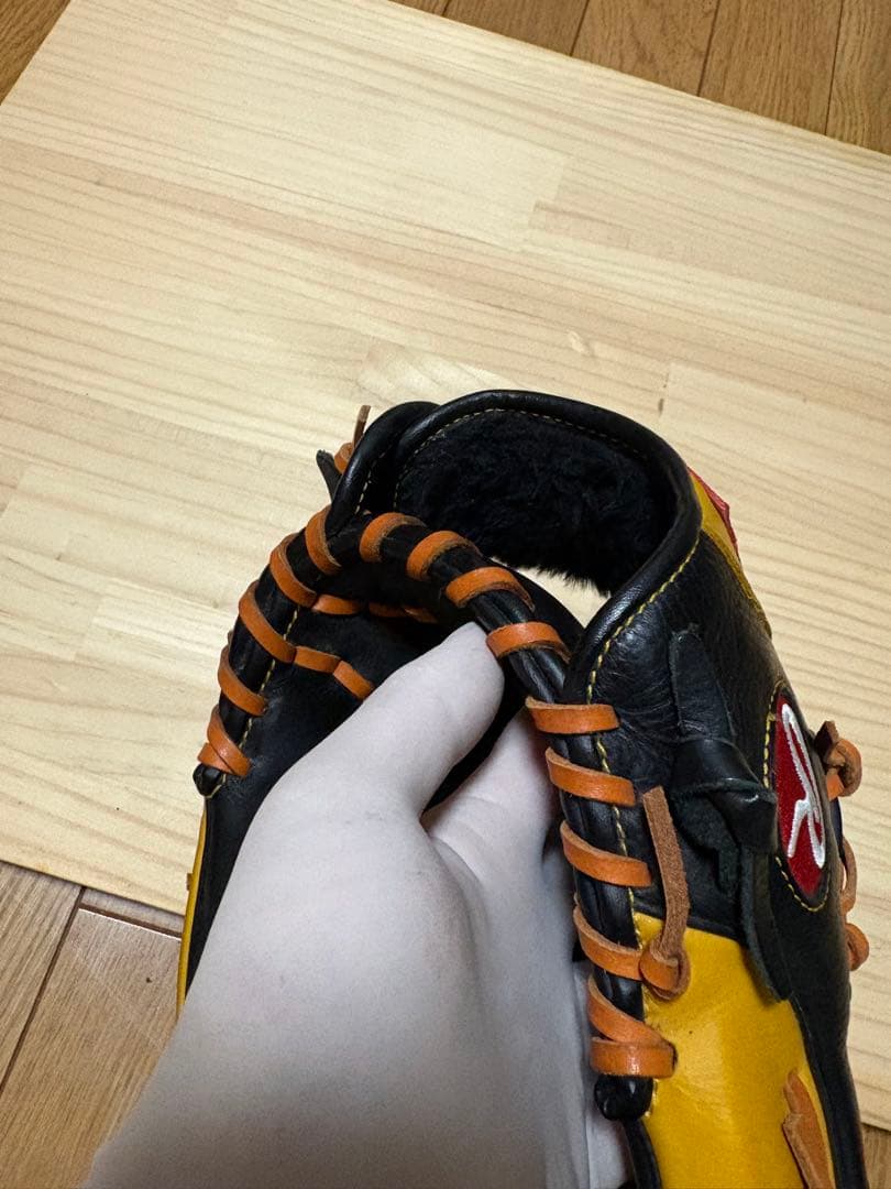 美品ローリングスRawlings PROS303-6 軟式グローブ 右投げ用