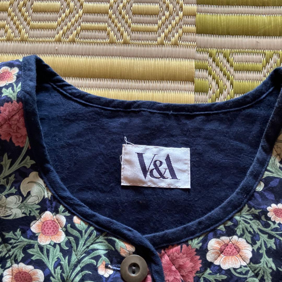 V&A サロンジェ 花柄ルームウェア ネイビー　割烹着　エプロン　部屋着