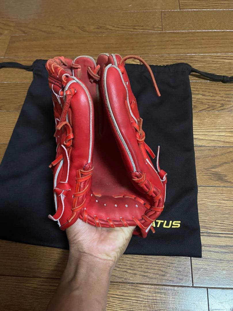 野球 硬式用グローブ ZETT 源田モデル 赤 ほぼ新品 袋付き 手入れ道具付き