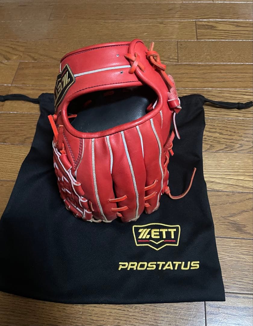 野球 硬式用グローブ ZETT 源田モデル 赤 ほぼ新品 袋付き 手入れ道具付き