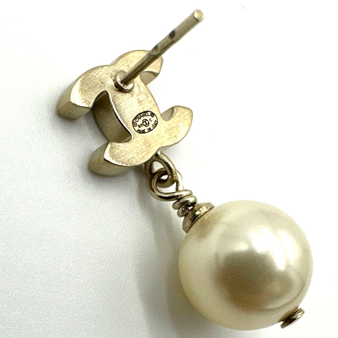 ☆CHANEL☆片耳☆ピアス☆ココマーク☆パール☆058☆