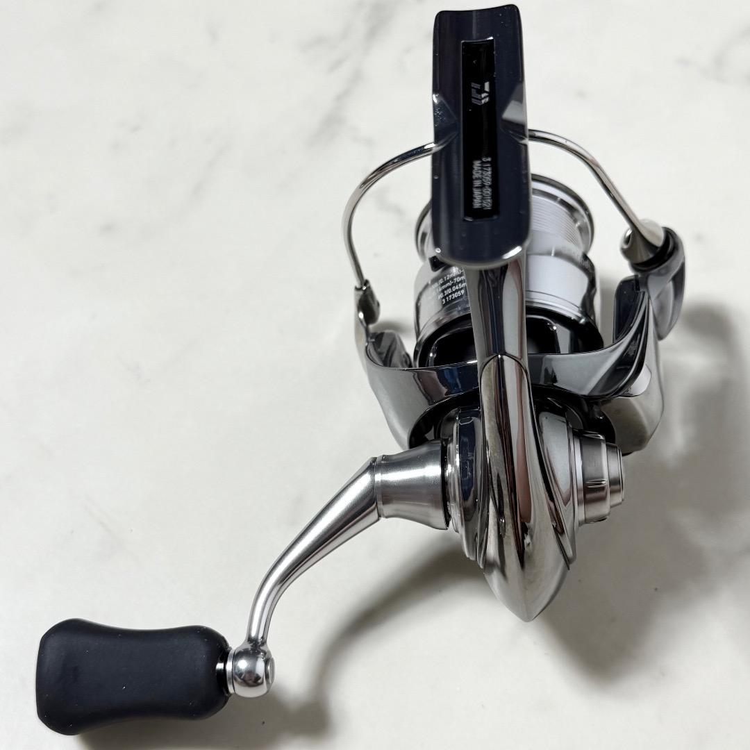 美品 DAIWA 22 イグジスト SF1000S-P 日本製 ダイワ