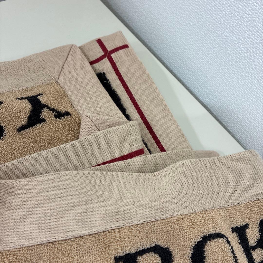 Burberry バスタオル