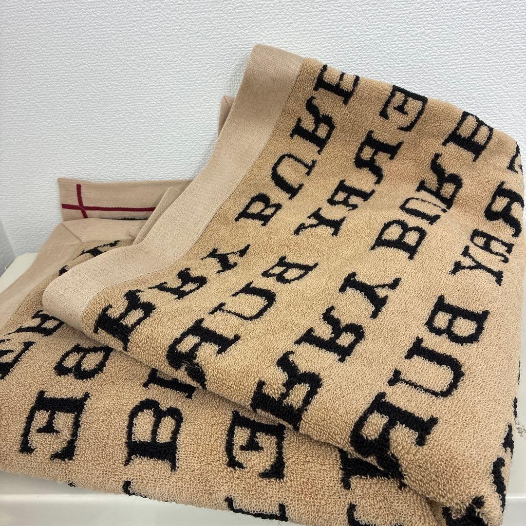 Burberry バスタオル