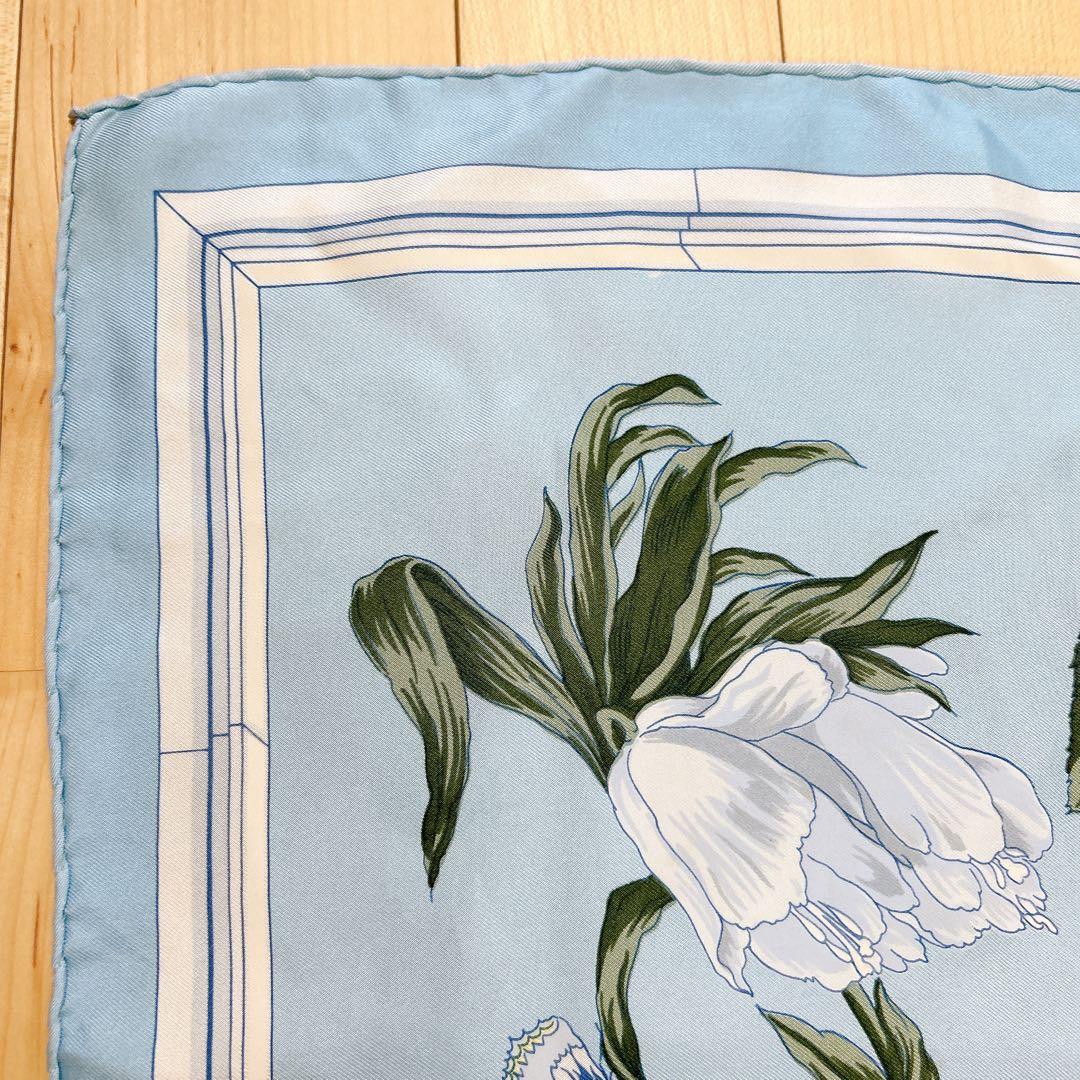 HERMES カレ90 Quai aux Fleurs 花咲く海岸通り