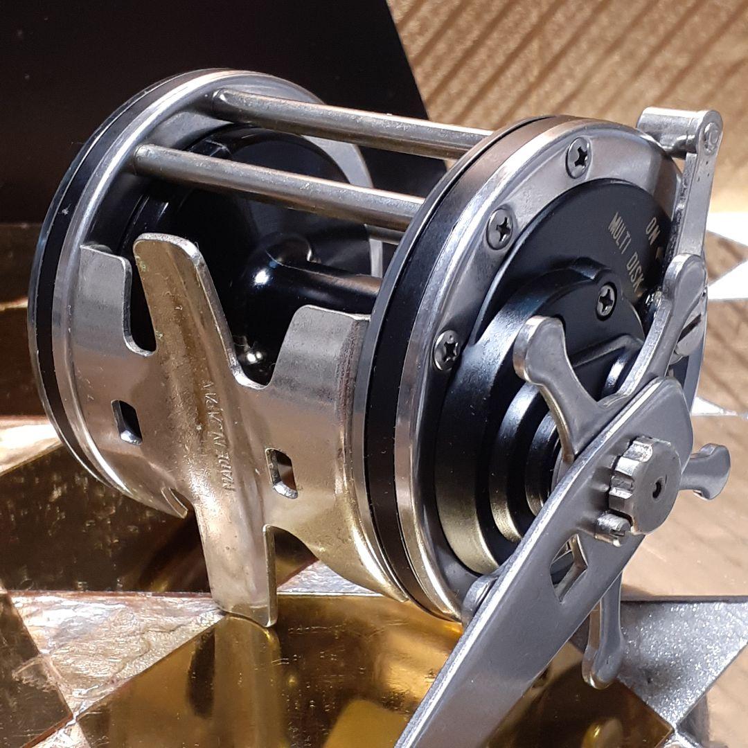 メーカー不明 MADE IN JAPANリール ベイトリール ヴィンテージ 希少