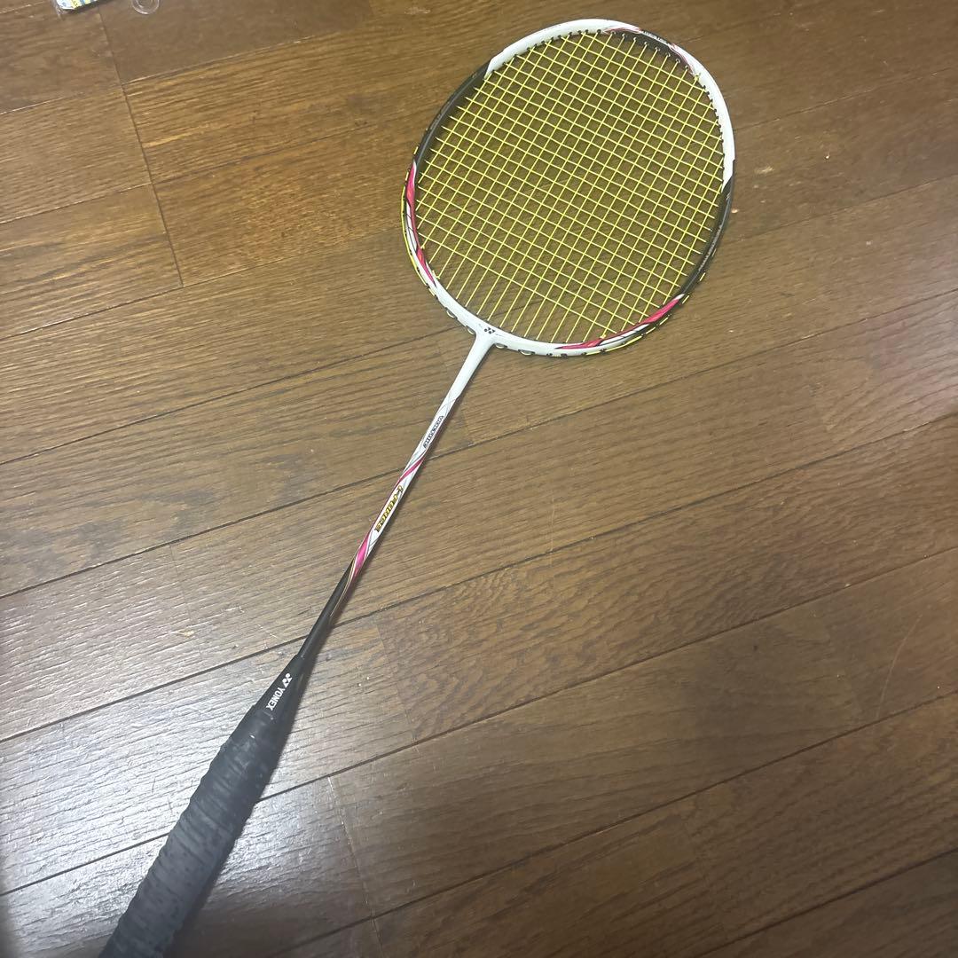 YONEX　ボルトリック　アイフォース