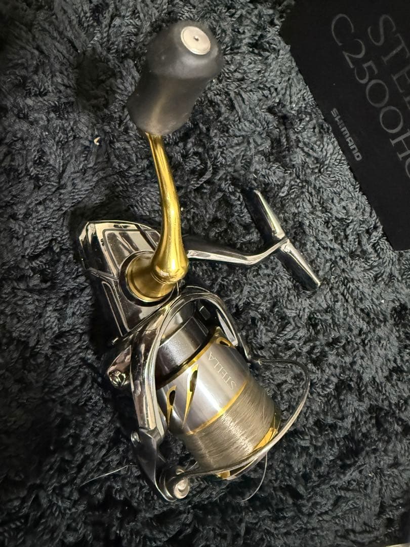 シマノ　14 ステラSTELLA C2500HGSスピニングリール　良品