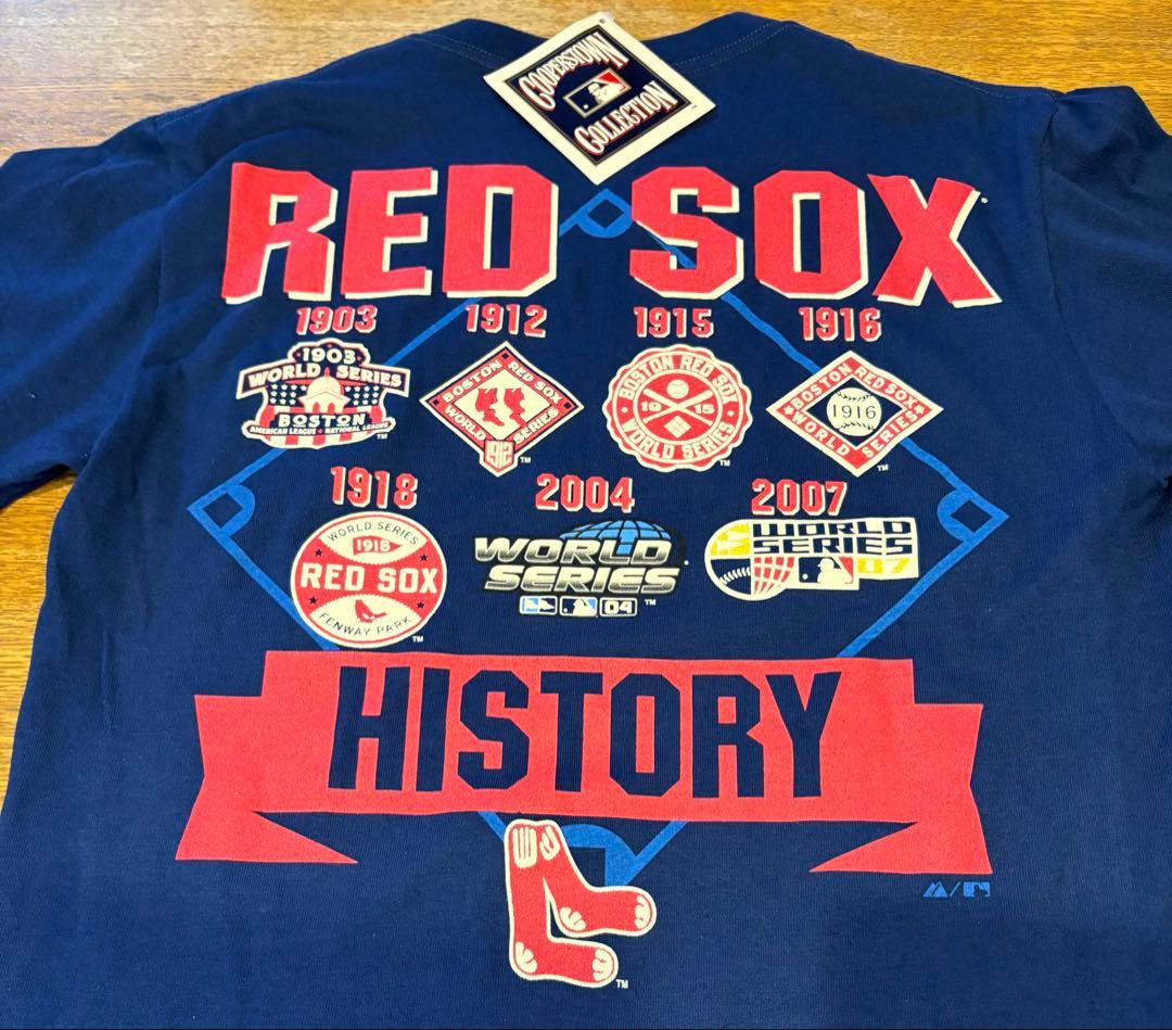 未使用品、レトロ感があって最高ボストン・レッドソックス Tシャツ ネイビー