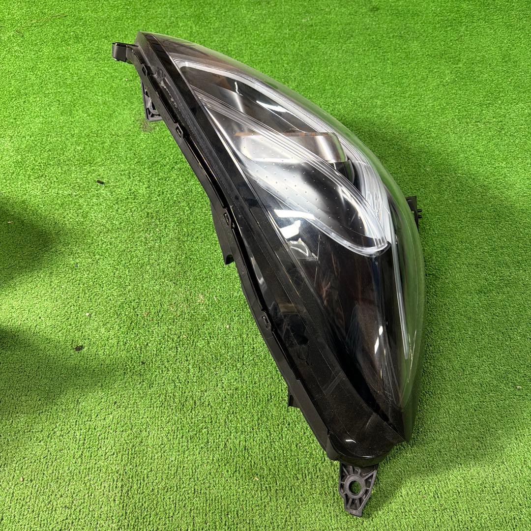 フィット GR1 右側ヘッドライト STANLEY W4395 (311)