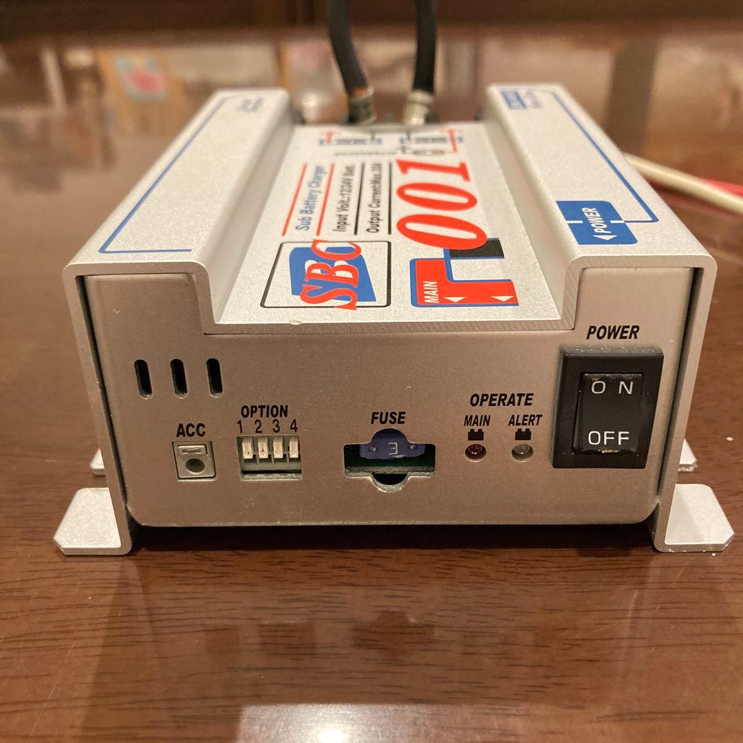 ニューエラ　走行充電器　SBC-001B