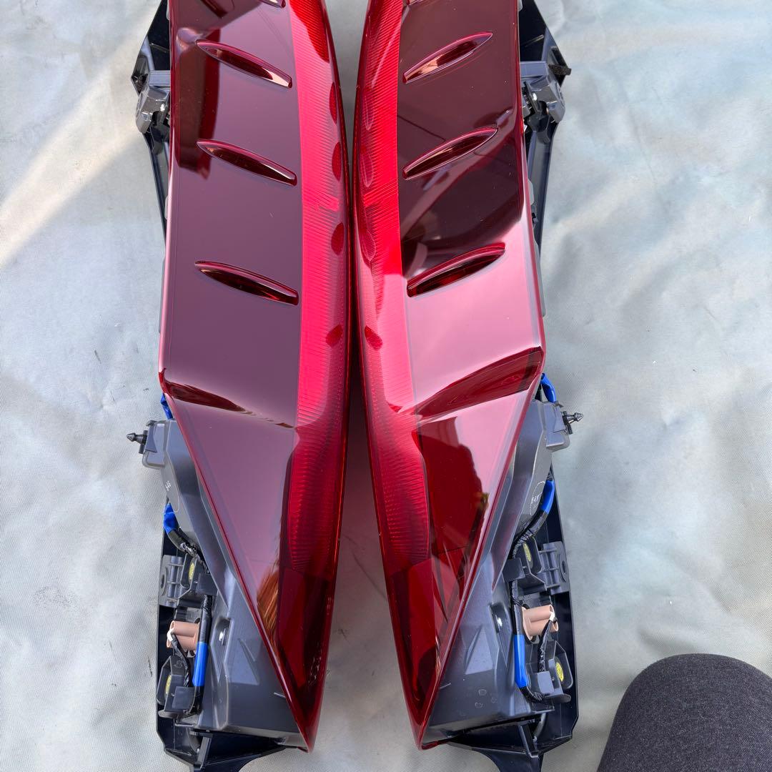 自動車 テールライト 2個セット売り限定