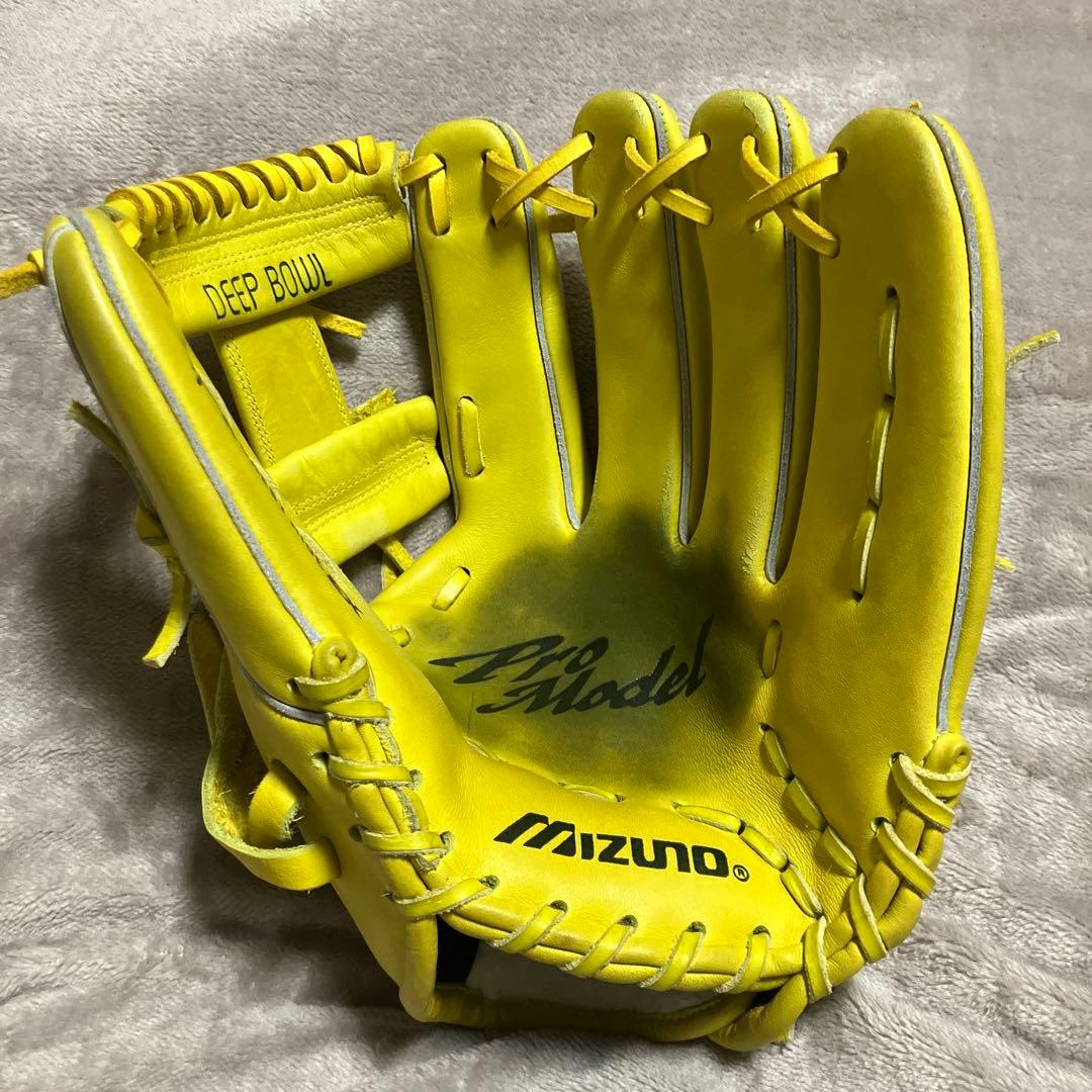 Mizuno Pro Model 野球グローブ イエロー