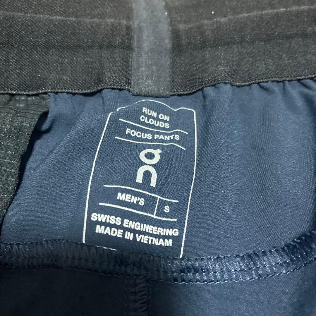 On Focus Pants S ネイビー　オン ランニング