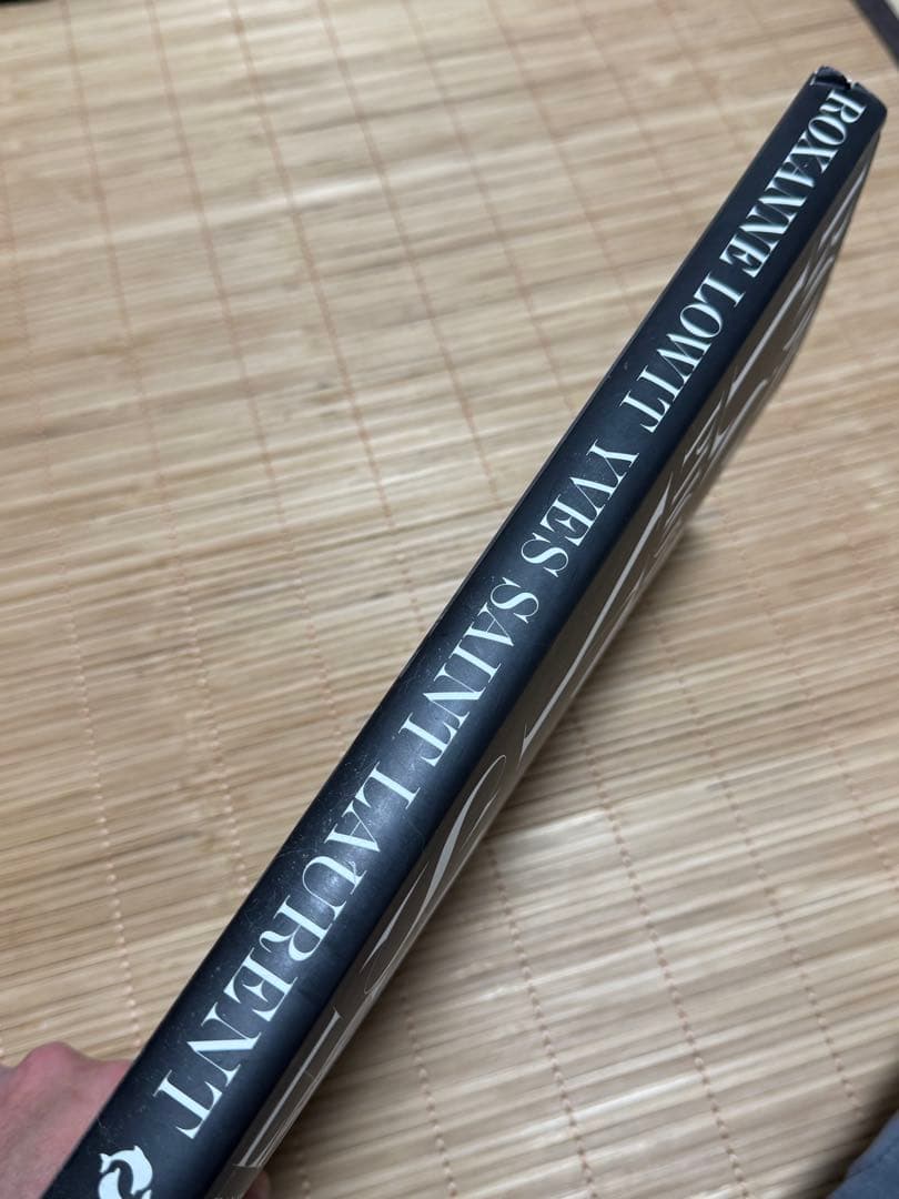Yves Saint Laurent 写真集 Roxanne Lowit