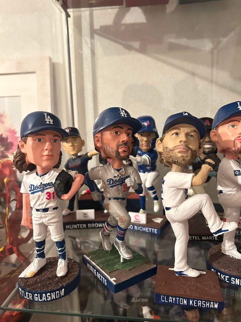 ロサンゼルス・ドジャース ボブルヘッドフィギュア 6体セット