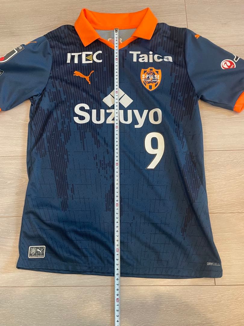エスパルス2023年　3rd 9番　チアゴ・サンタナ　　ユニフォーム