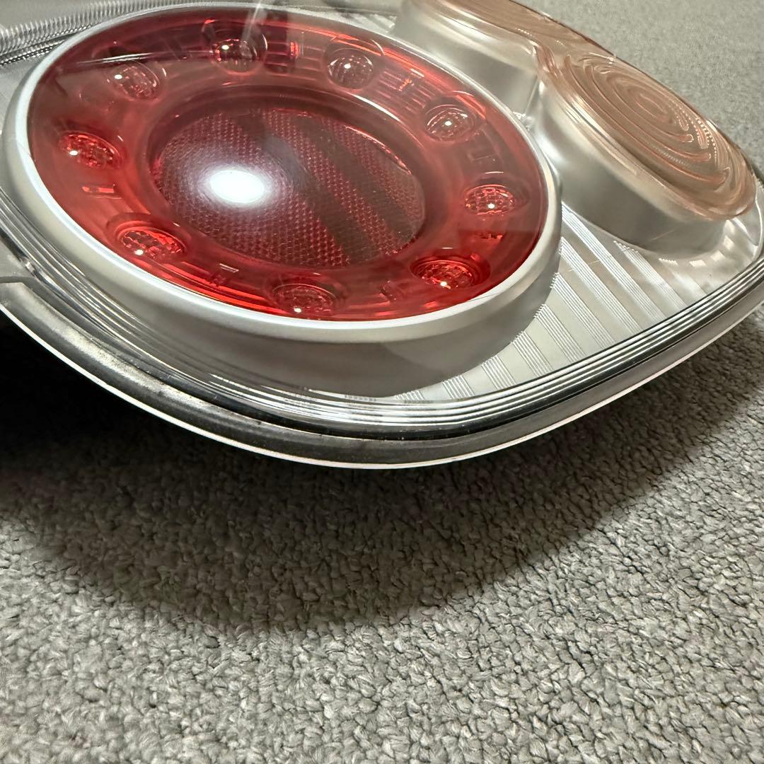スズキ純正 アルトラパン ショコラ HE22S テールランプ左右 ジャンク扱い