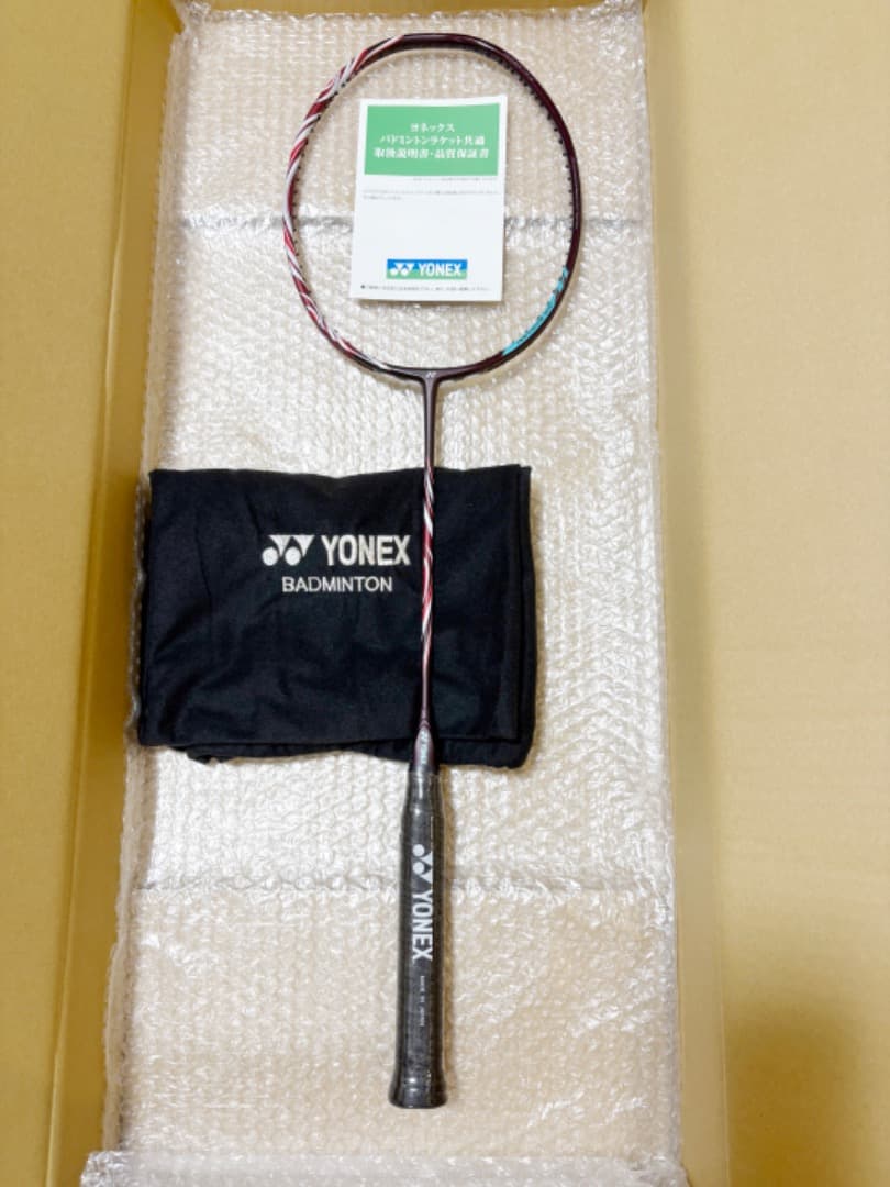 YONEX アストロクス100ZZ クレナイ 4U5 バドミントンラケット　希少