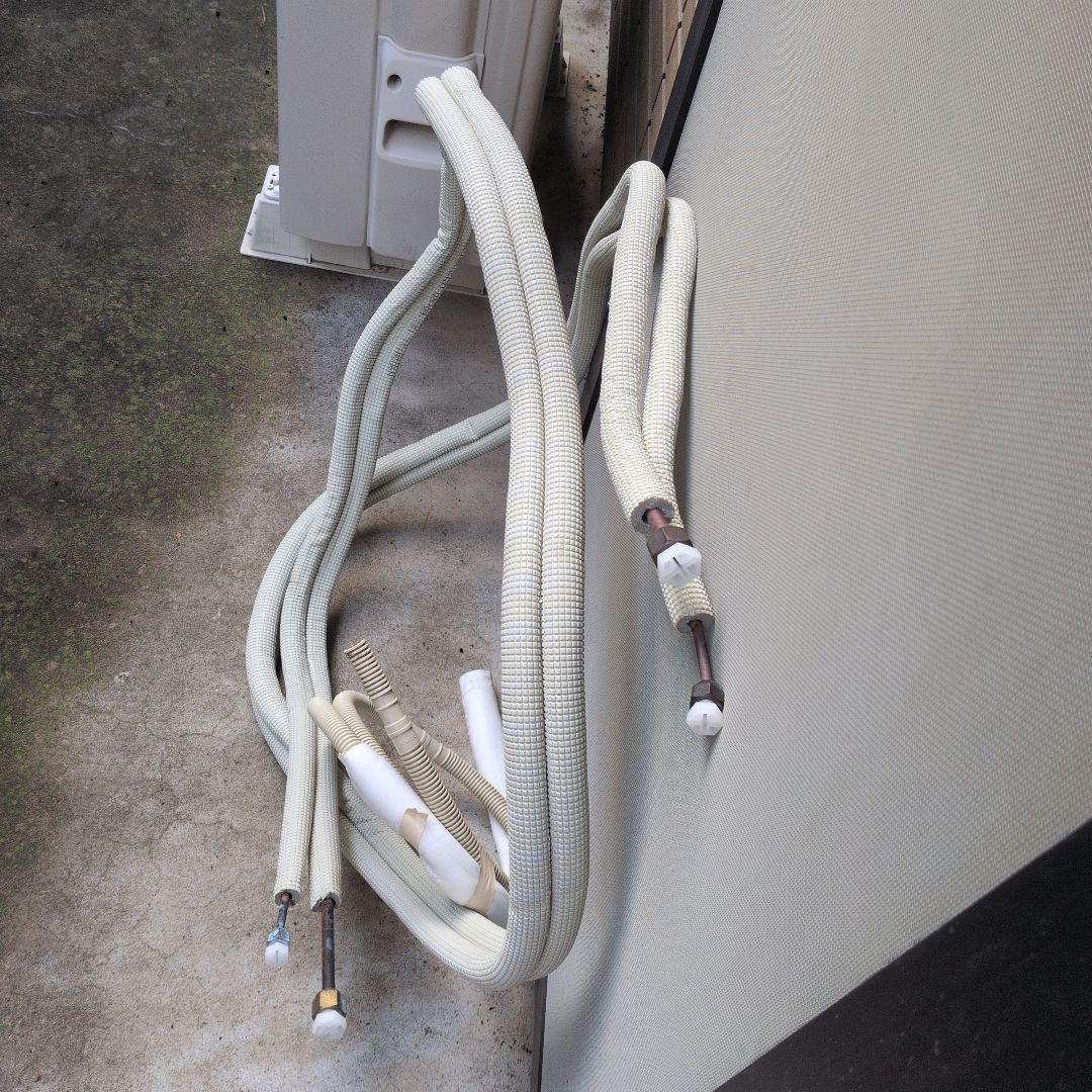Fujitsu AS-R22H-W エアコン本体　室外機