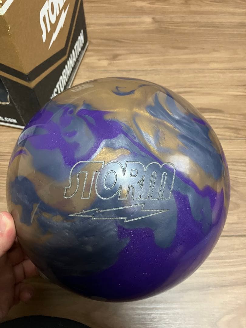 ストームPhysix Era ボウリングボール 15.2 oz