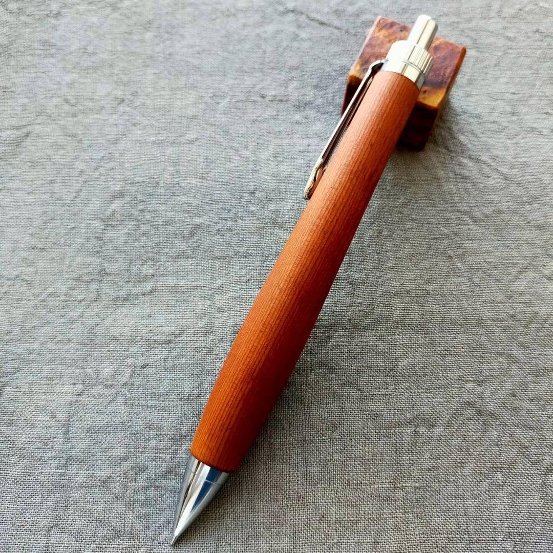 サイプレス　チリ杉　ハンドメイド　木軸シャープペン　0.5mm　天然木　シルバー