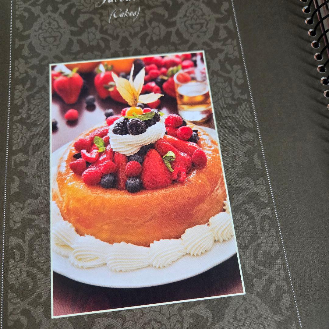 レア品洋書 新品Le Cordon Bleu classic recipes限定