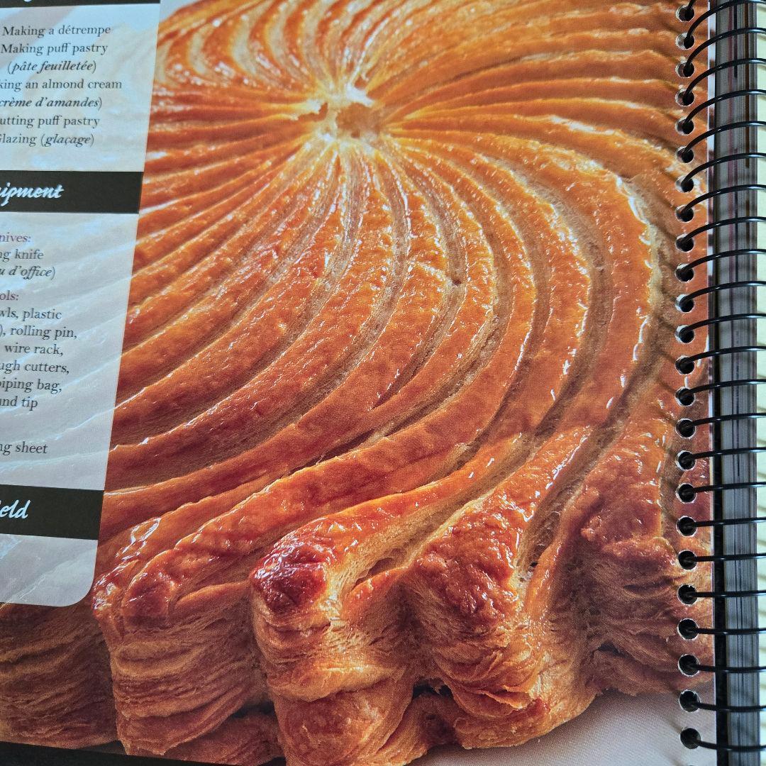 レア品洋書 新品Le Cordon Bleu classic recipes限定