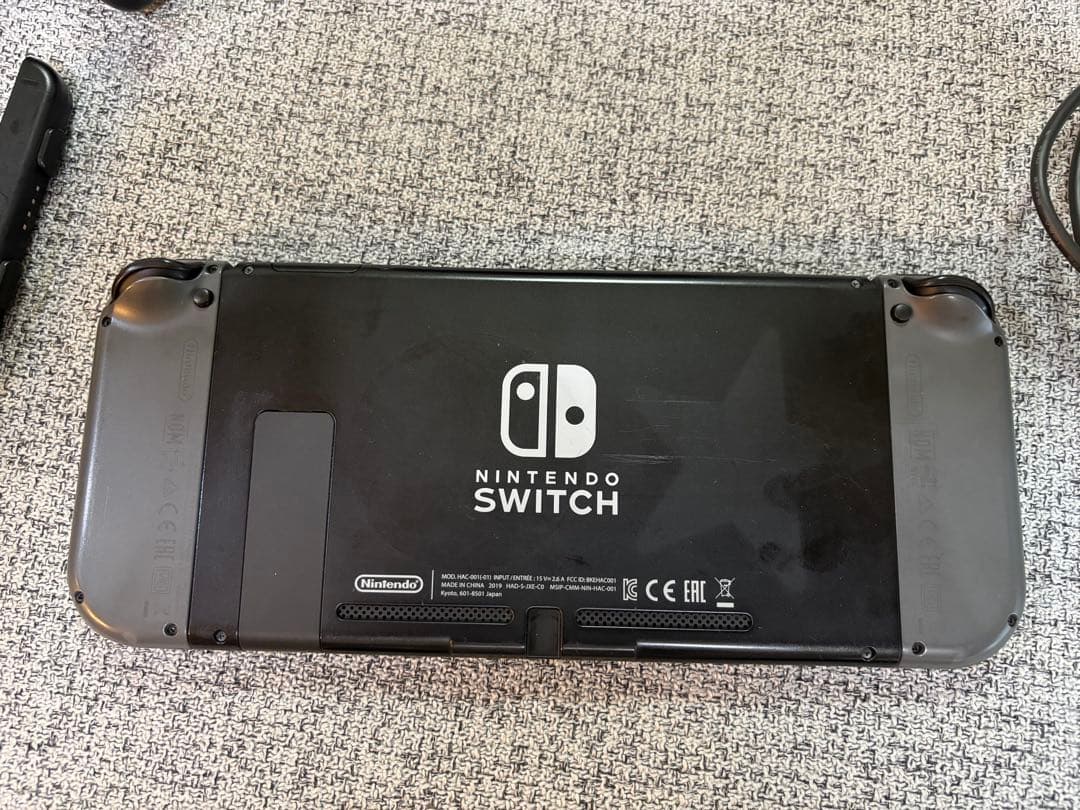 Nintendo Switch 本体 + SDカード128GB、ケース、スタンド