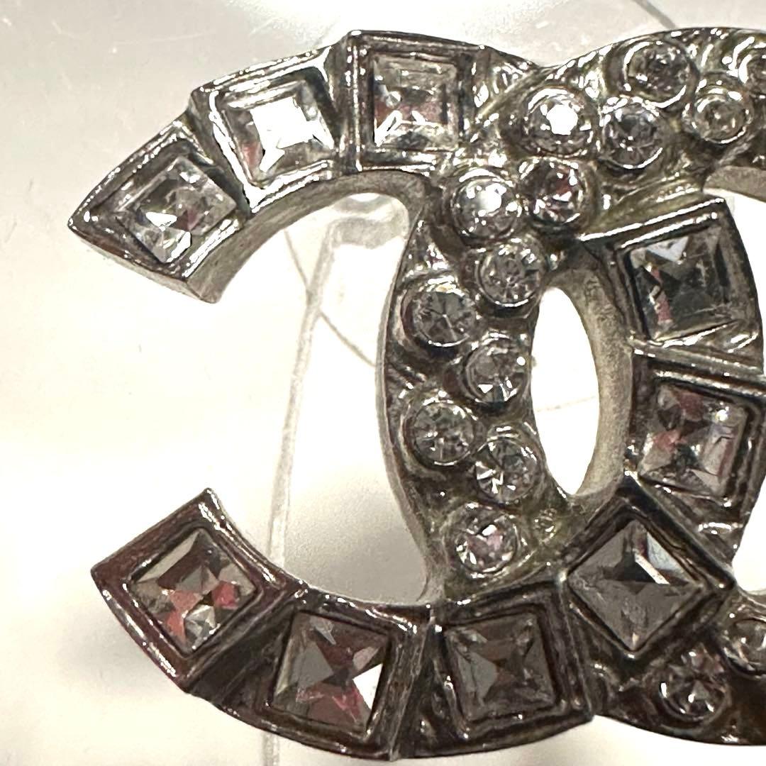 シャネル　CHANEL　ピアス　ココマーク　ラインストーン　シルバー　片耳のみ